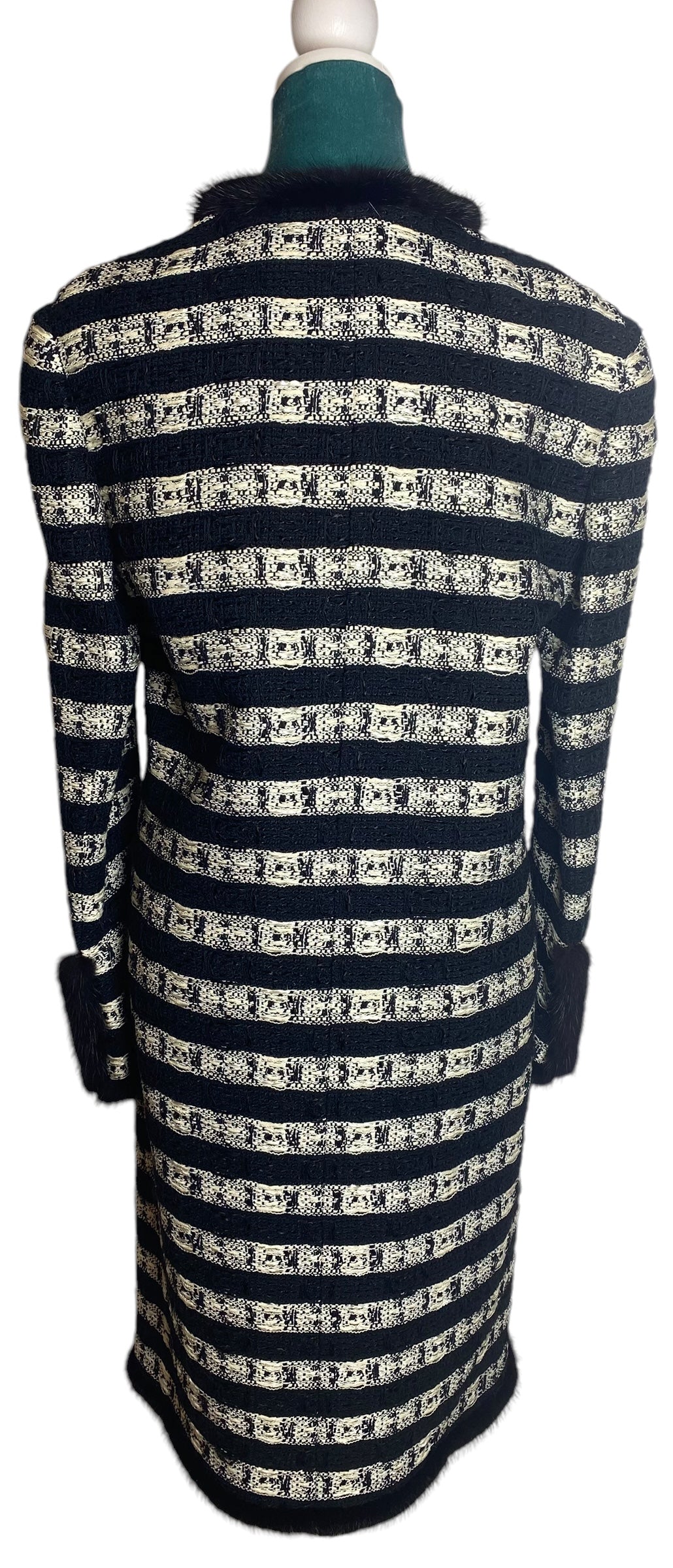 Chanel 04A Black White Tweed Midi Coat Mink Fur Trim FR 40