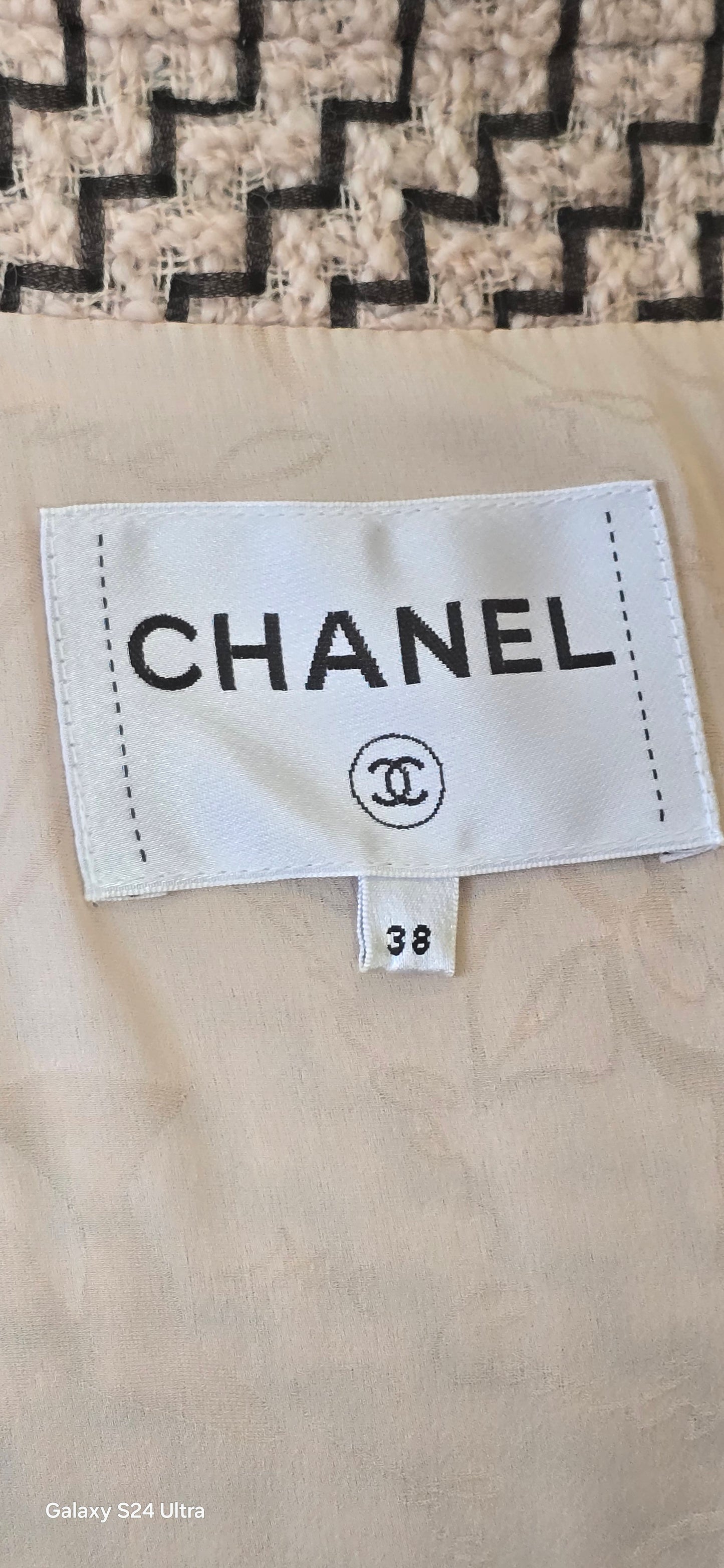 Chanel 16A Paris-Rome Runway Pink White Dress Coat FR 38