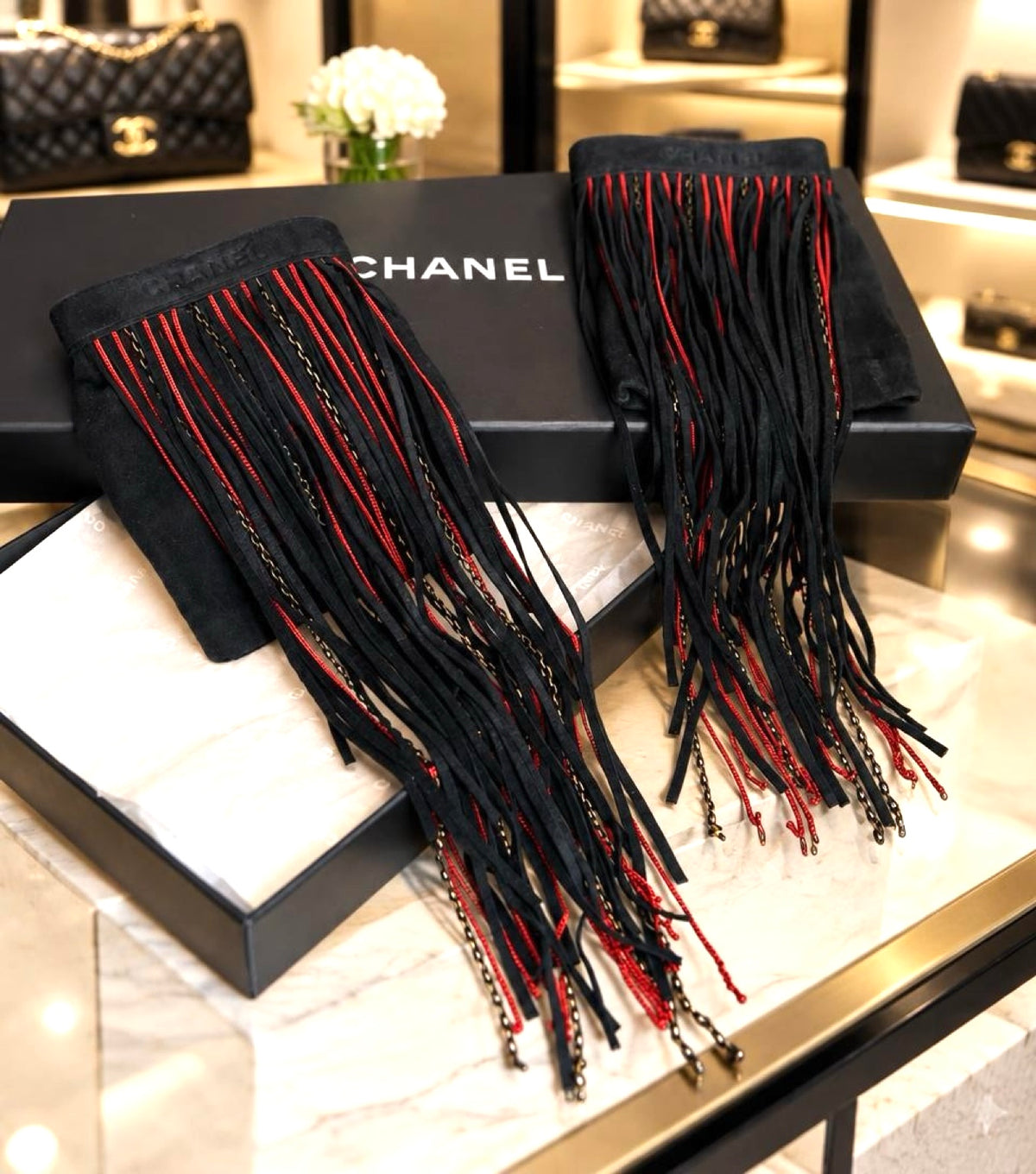 Rare Chanel 14A Paris Dallas Fingerless Fringe Chain Statement Gloves Size 7.5/54