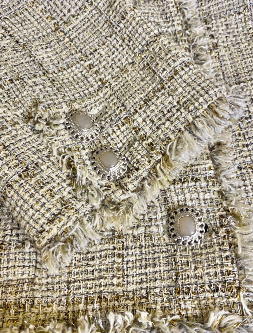 Chanel 10P Fantasy Tweed Beige Metallic Gold Jacket Skirt Suit Set FR 42/44