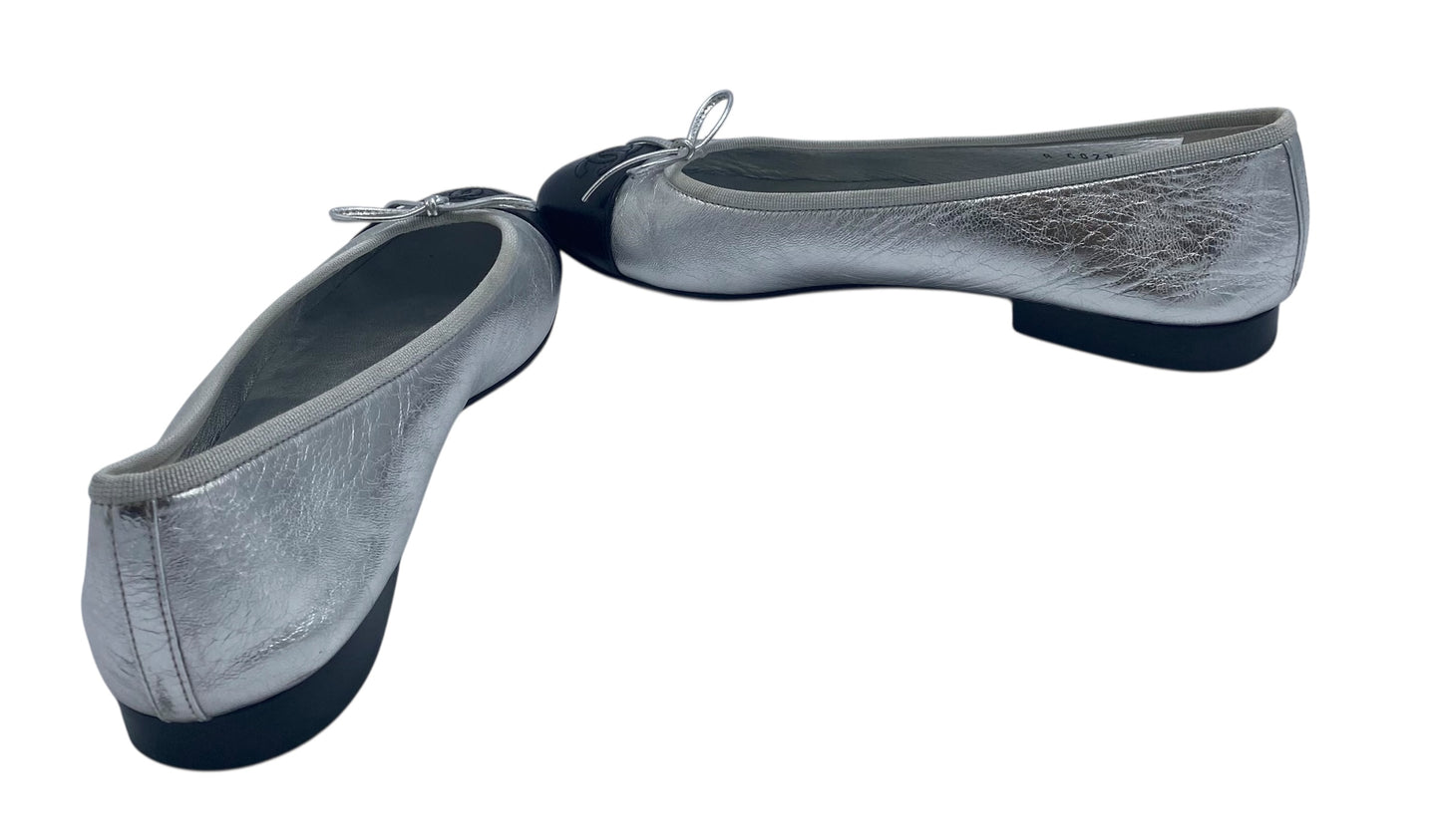 Chanel Metallic Silver Black CC Cap Toe Bow Ballet Flats EU 38