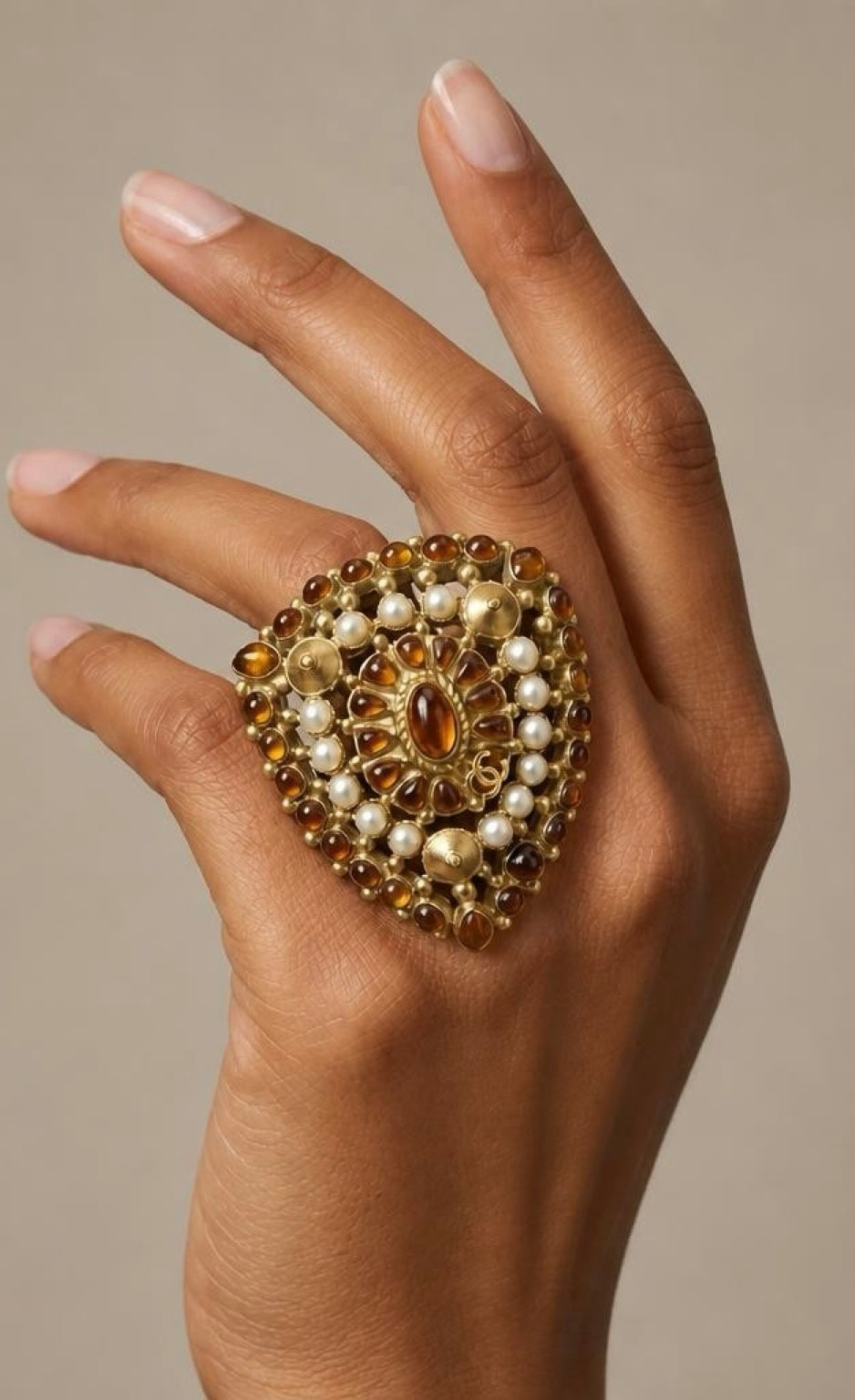 Rare XL 11C Saint Tropez Runway Gripoix Statement Ring Size US 6 EU 52