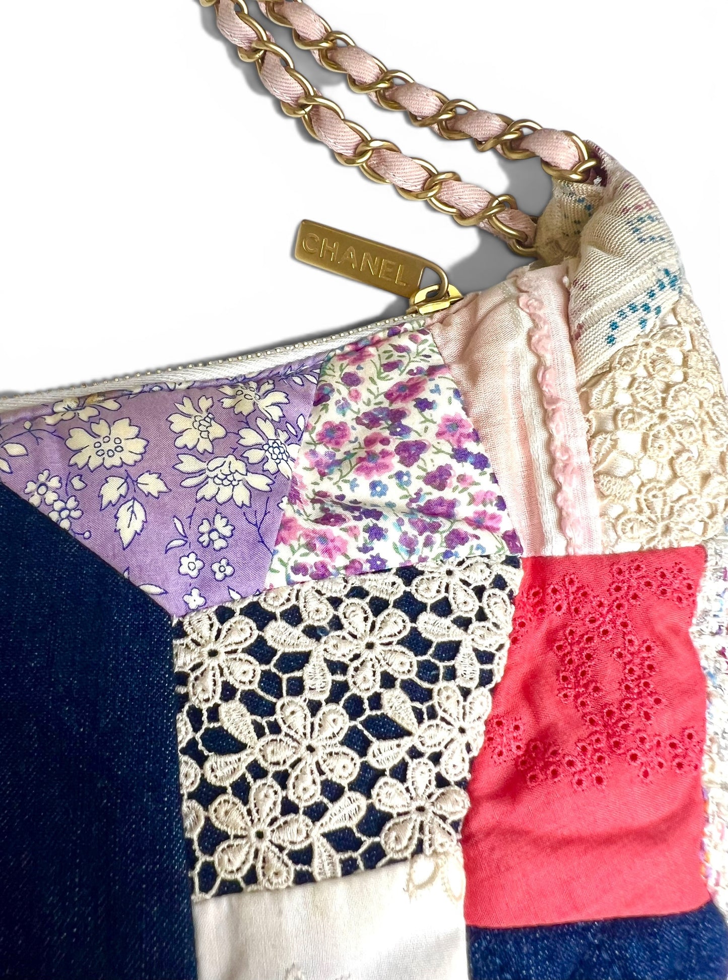 ULTRA RARE CHANEL 06P RUNWAY MULTICOLOR PATCHWORK TOTE HOBO BAG