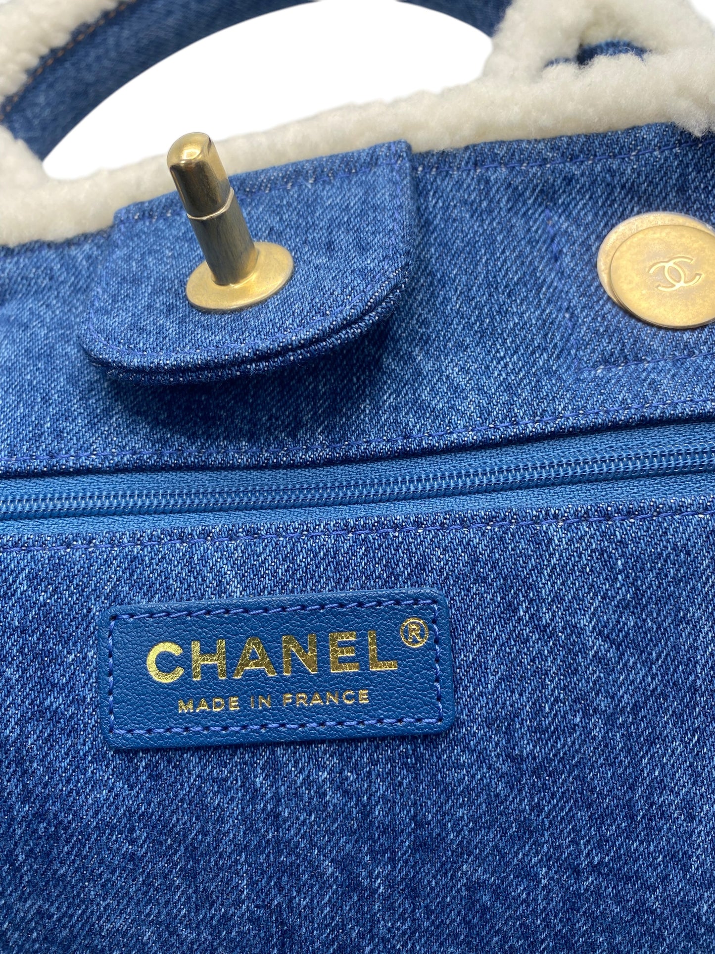 Chanel 19A Paris-New York Egypt Blue Denim & Shearling Hieroglyph Coco Shopping Tote