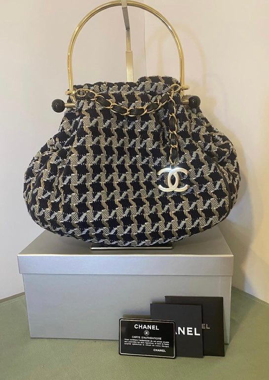 Rare Chanel 05P Runway Tweed Top Handle Basket Bag