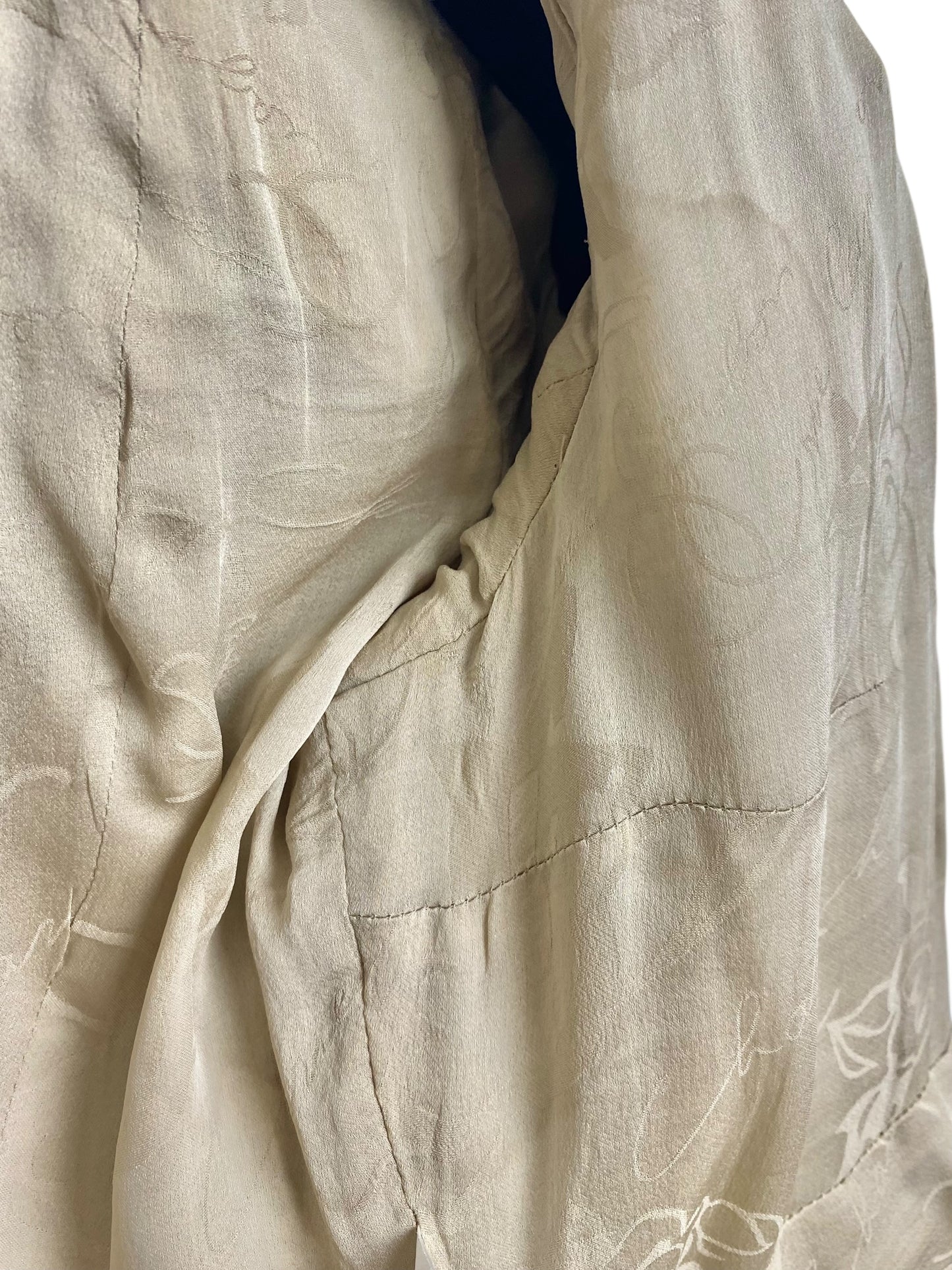 Chanel 10P Fantasy Tweed Beige Metallic Gold Jacket Skirt Suit Set FR 42/44