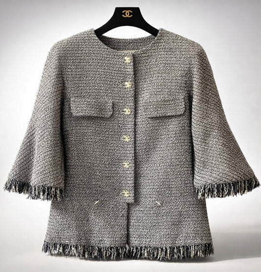 Chanel 18P Black White Ecru Boucle Tweed Fringe Jacket FR 44