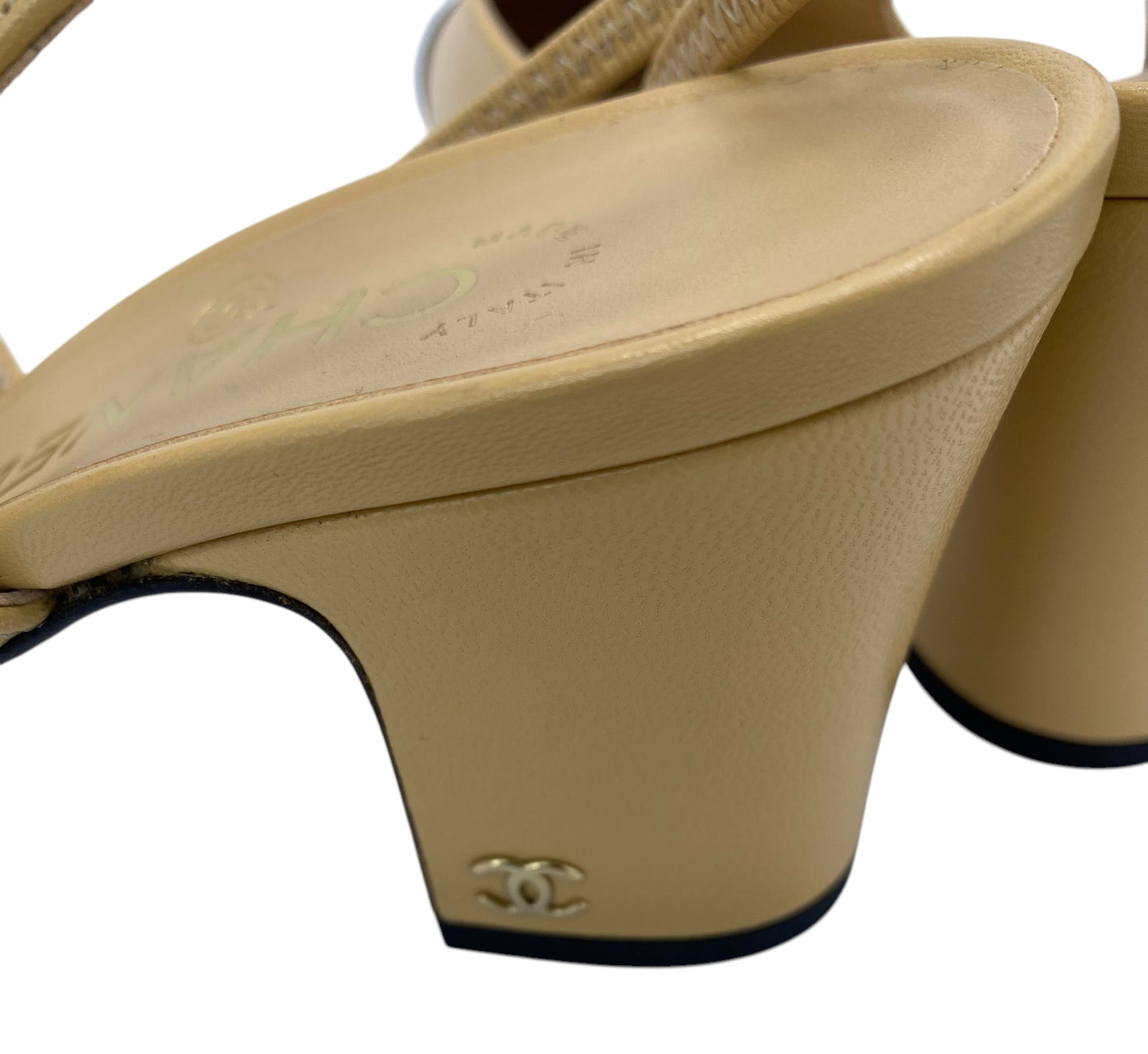 Chanel 23C Tan Leather Black Grosgrain Classic Slingback Pump Heels EU 38.5C
