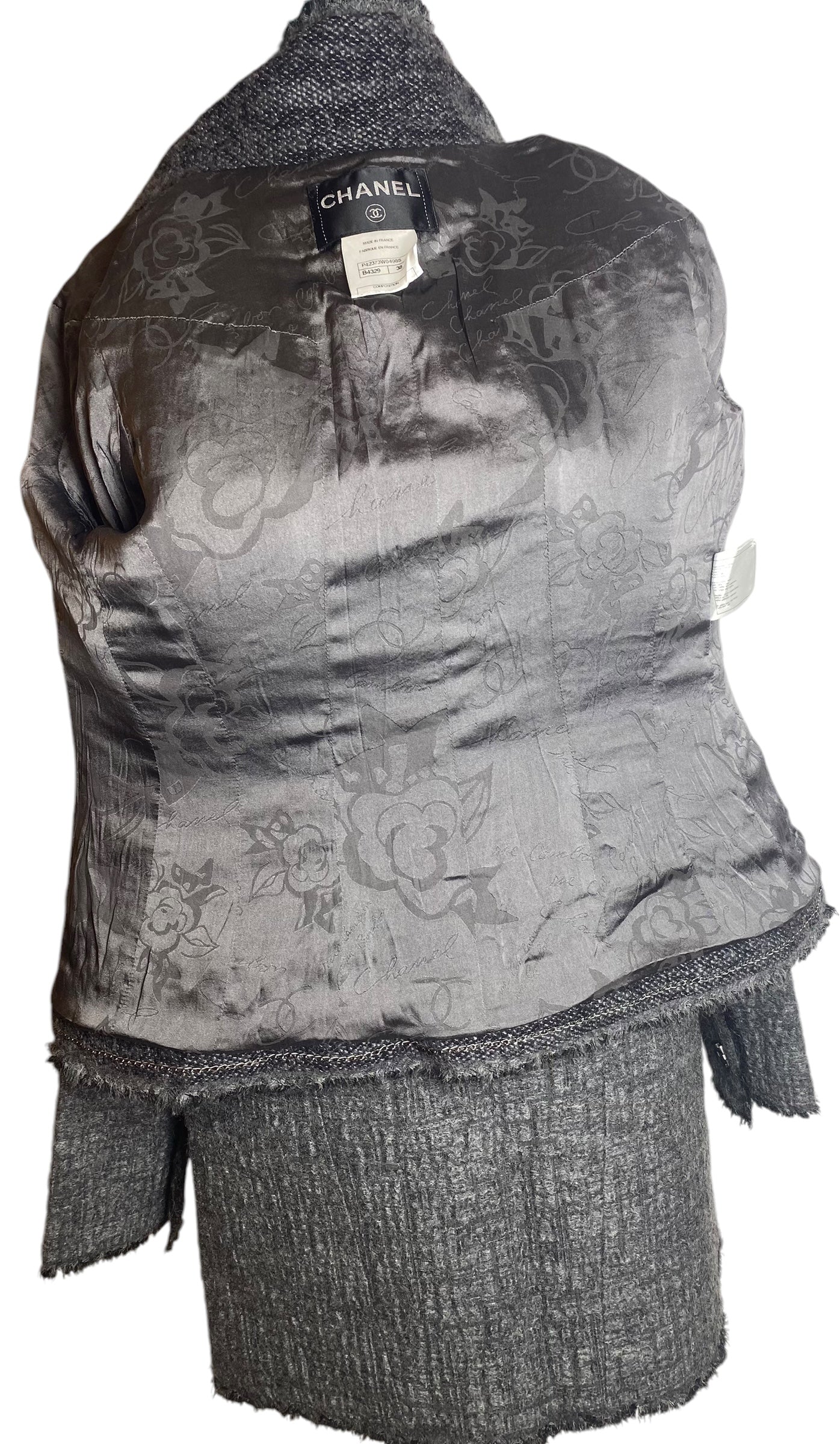 Chanel 11A Textured Gray Asymmetrical Wool Jacket Matching Skirt Suit FR 38