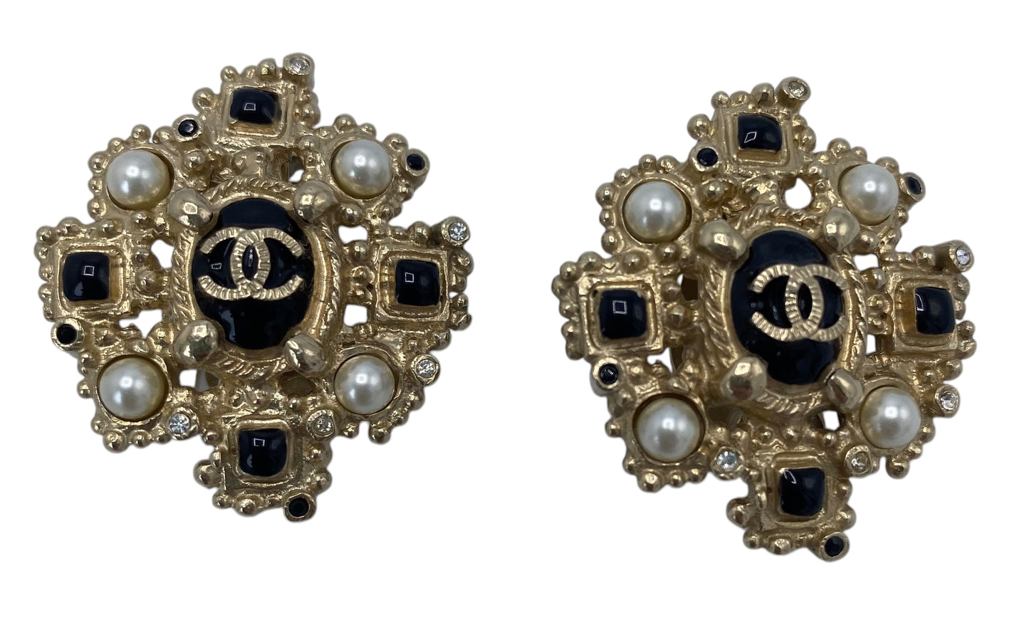 Rare Chanel 12A Paris-Bombay Large Gold Black Pearl Crystal Clip On Earrings