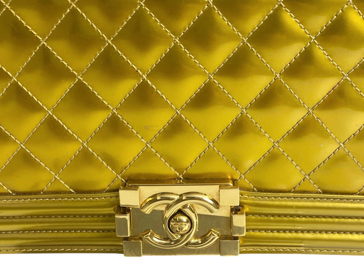 Chanel New Medium Boy Metallic Gold Patent Calfskin Leather GHW