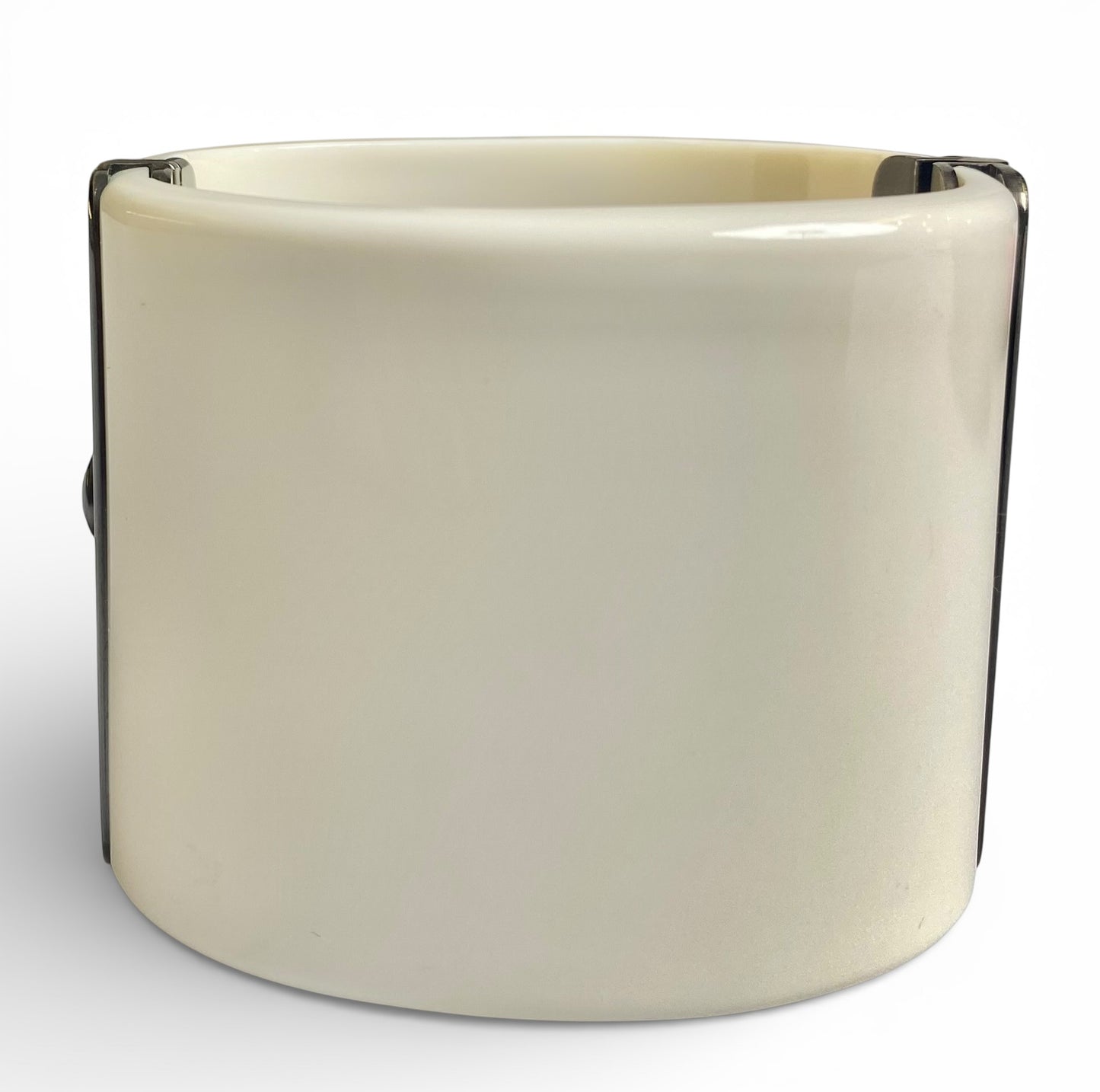 Rare Chanel 12A Paris Bombay Runway Ivory Statement Cuff Bracelet Bangle
