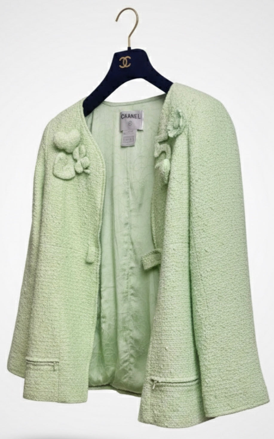 Chanel 04C Mint Green Tweed Boucle Zippered Appliqués Jacket FR 42