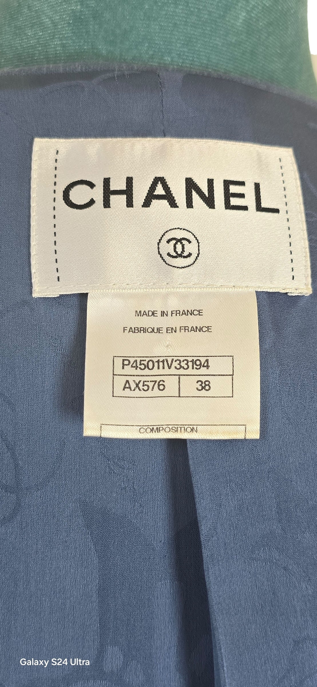 Chanel 13C Paris-Versailles Runway Denim Cotton Blue Braided Trim Jacket FR 38