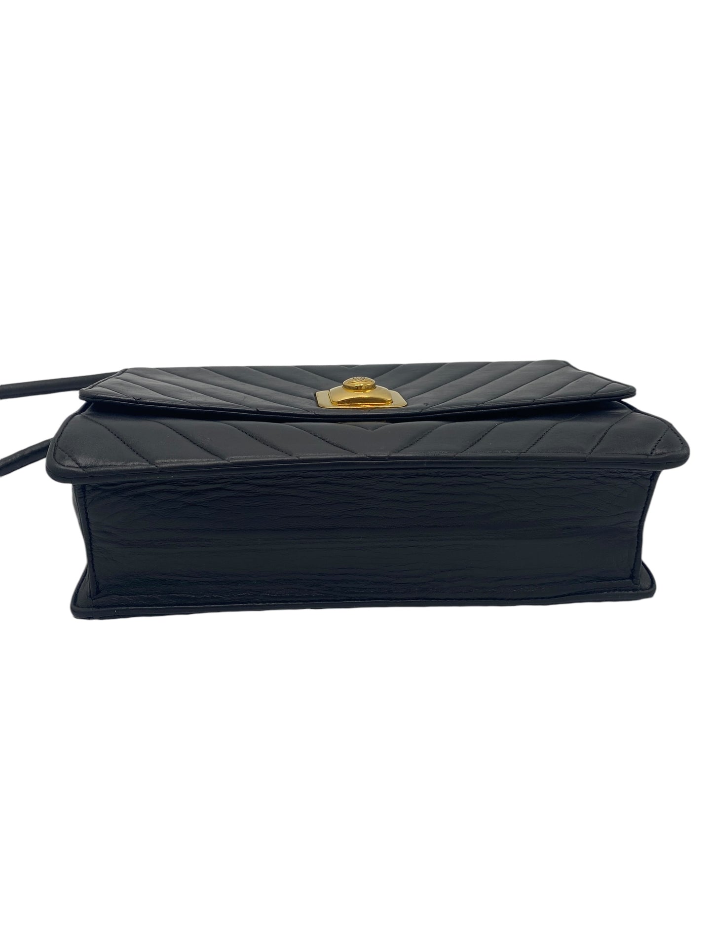 Chanel Vintage 90’s CC Medium Black Chevron Lambskin Crossbody Classic Flap Bag 24K Plated GHW