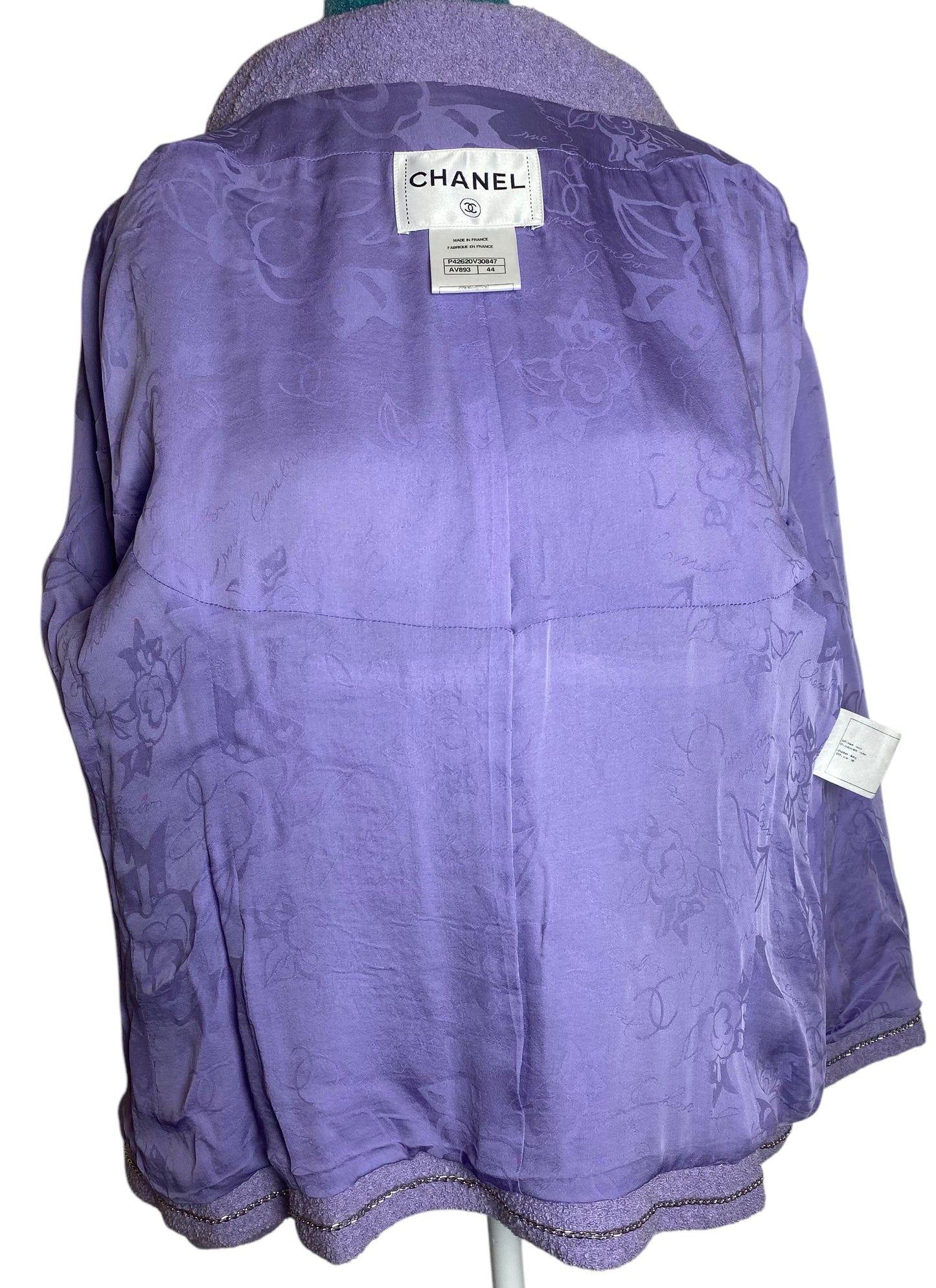Chanel 12C Runway Lavender Purple Wool Boucle Jacket FR 44