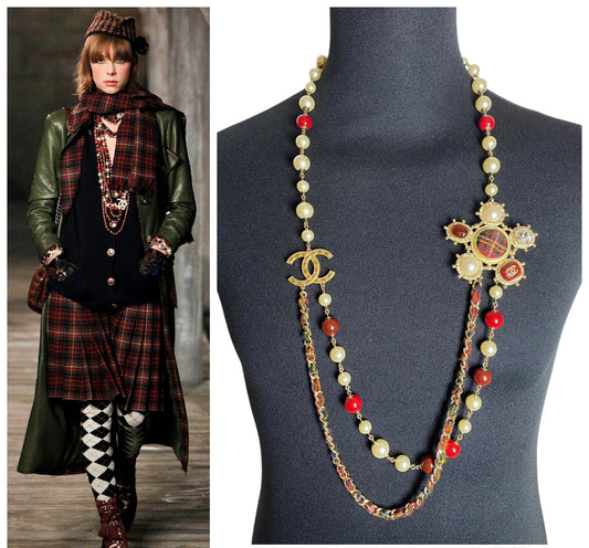Chanel 13A Paris-Edinburgh Double Strand Red Gold Large CC Tweed Pearl Necklace Belt