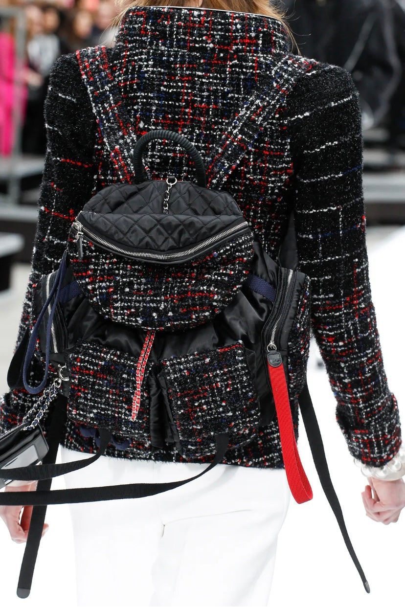 Chanel 17A Fantasy Tweed Black Red Blue White Shorts FR 36