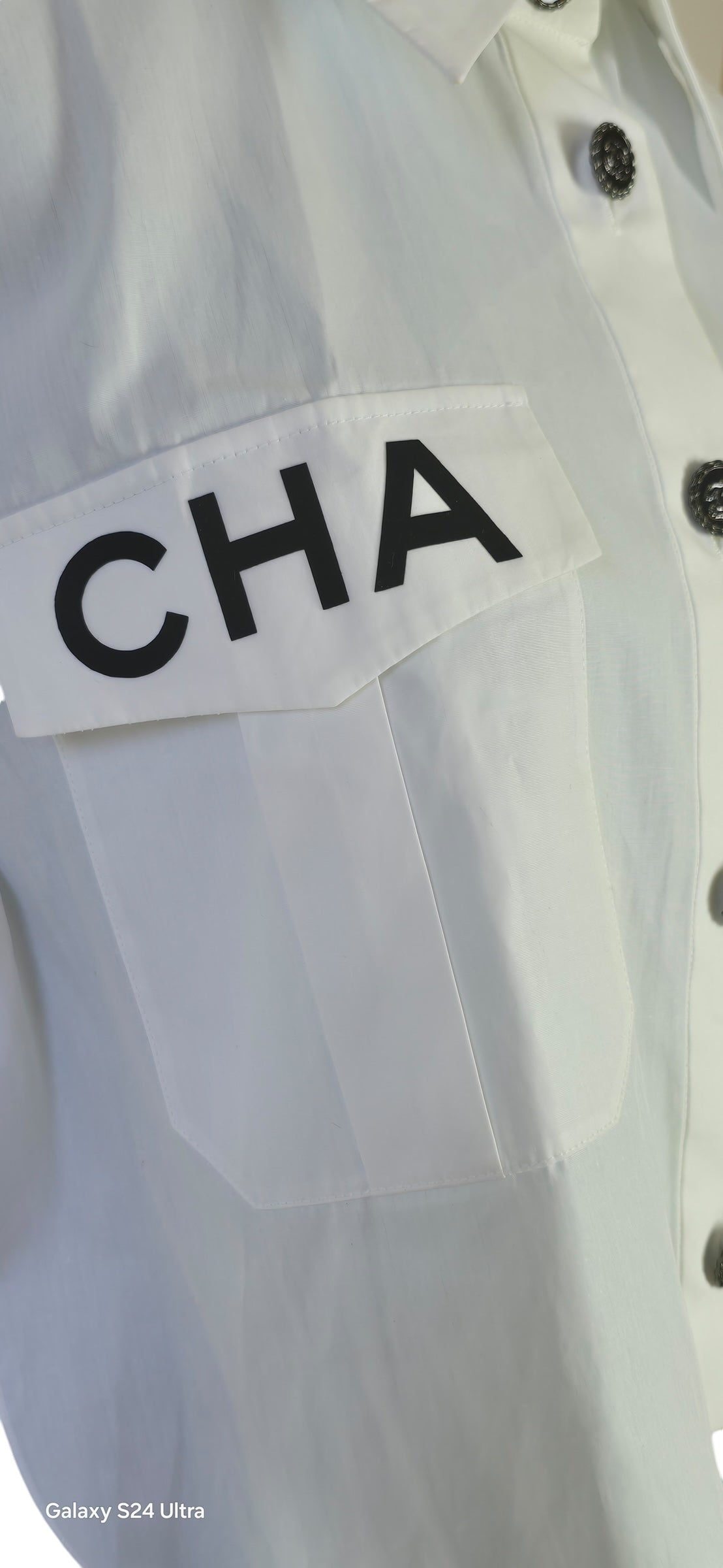 Chanel 2019 Logo Runway White Cropped Shirt Blouse FR 38