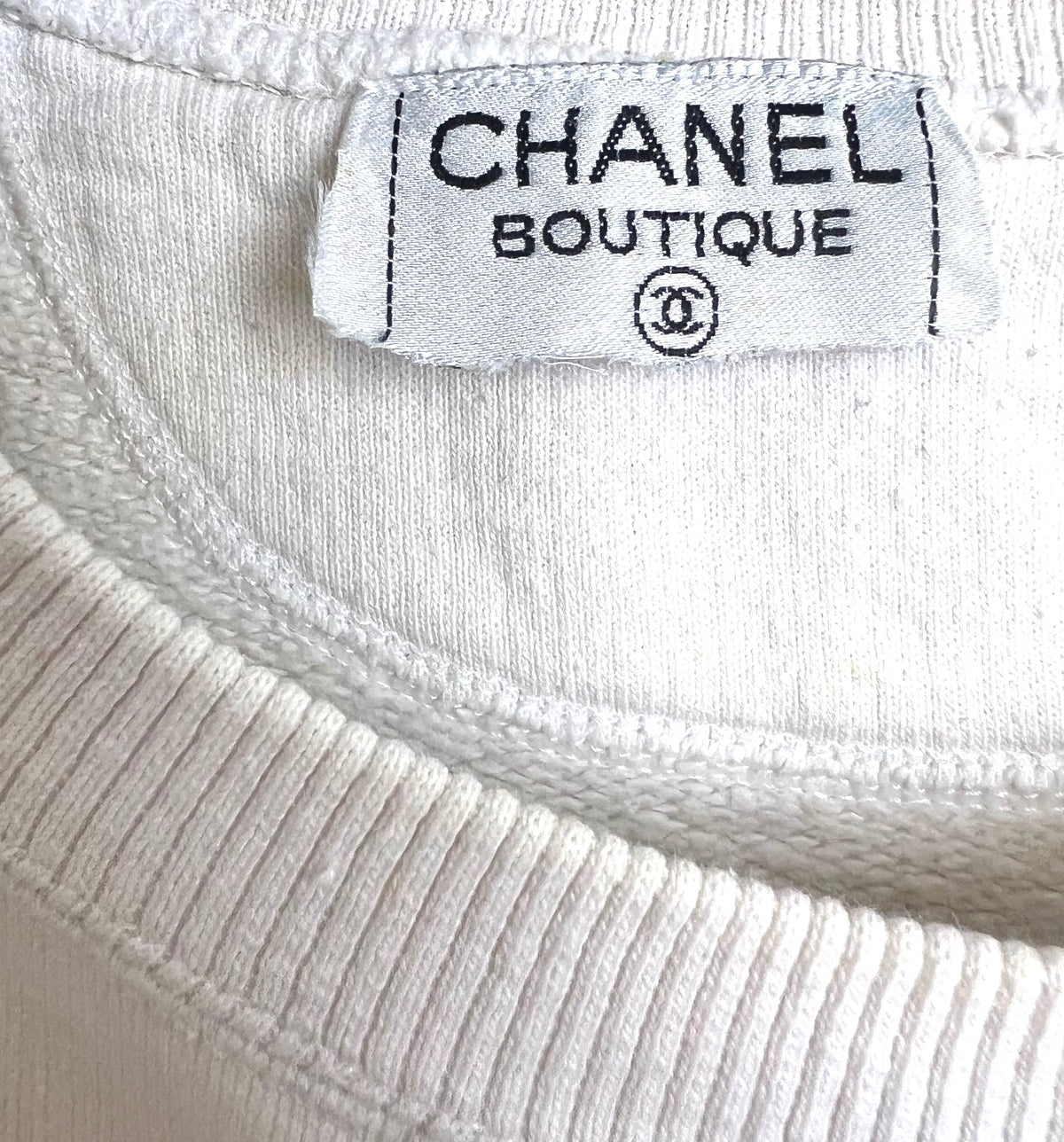 Rare Vintage Chanel White Makeup Lipstick Logo Sweater Size L/XL