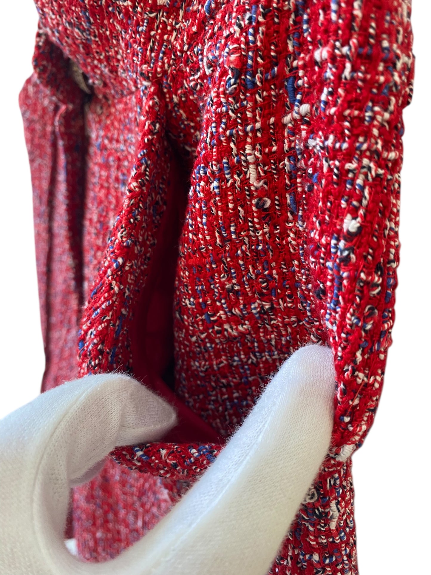 Chanel 19C La Pausa Red Tweed Pearl Shorts FR 36