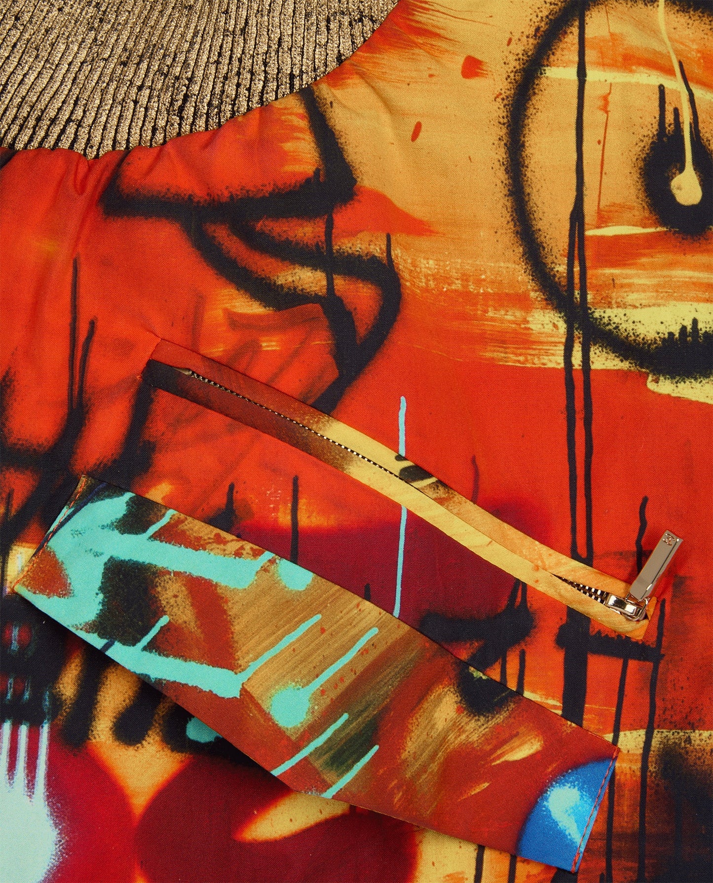 CHANEL 19A PARIS NEW YORK EGYPT SACRED SYMBOLS GRAFFITI BOMBER JACKET FR 34