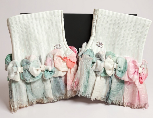 Rare Chanel 13C Paris-Versailles Mint Green Leather Silk Bows CC Fingerless Gloves Size 7.5