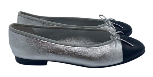 Chanel Metallic Silver Black CC Cap Toe Bow Ballet Flats EU 38