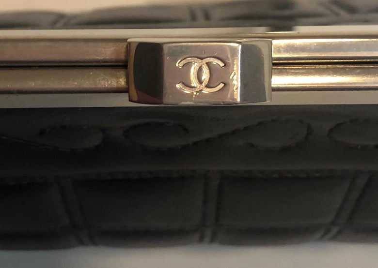 Chanel Vintage Black Quilted Lambskin Chocolate Bar Frame Clutch