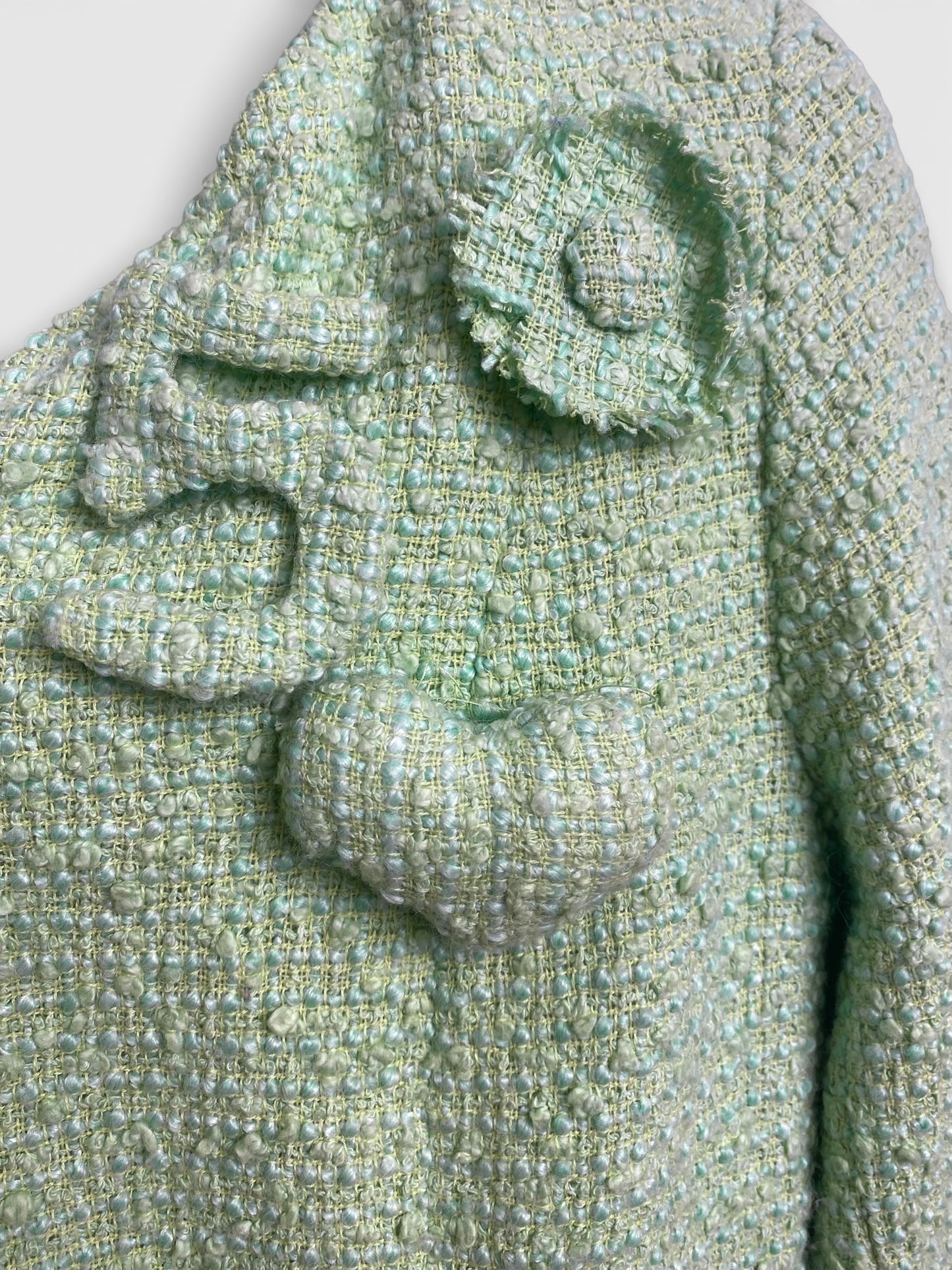 Chanel 04C Mint Green Tweed Boucle Zippered Appliqués Jacket FR 42