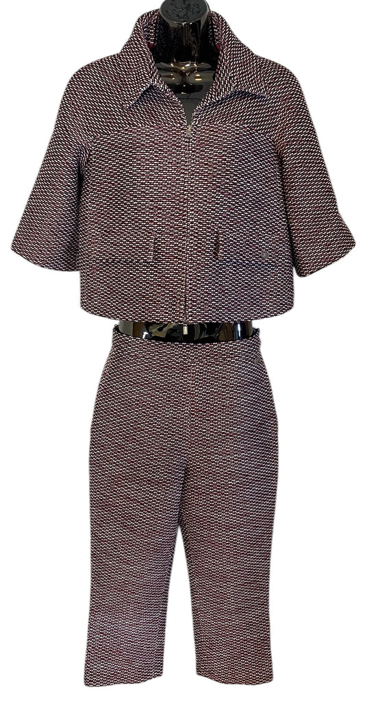 Chanel 19C La Pausa Runway 2 Piece Set Tweed Jacket Matching Capri Pants FR 38