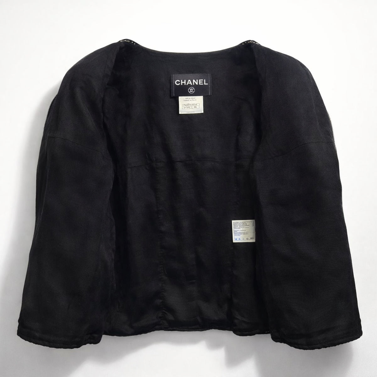 Chanel 11A Classic Black White Tweed Braided Trim Zip Up Jacket FR 50