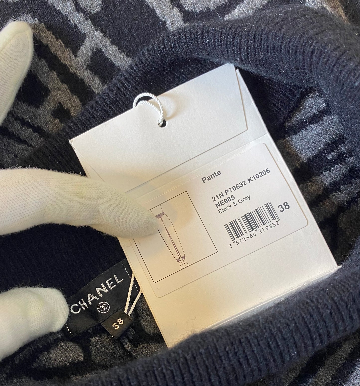 NWT Chanel Logo 21N Coco Neige Black Grey Cashmere Bottoms Lounge Pants FR 38