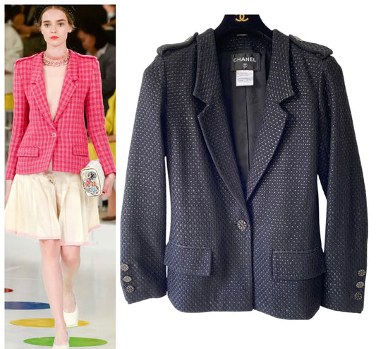 Chanel 16C Timeless Paris Seoul Black Tweed Jacket FR 40