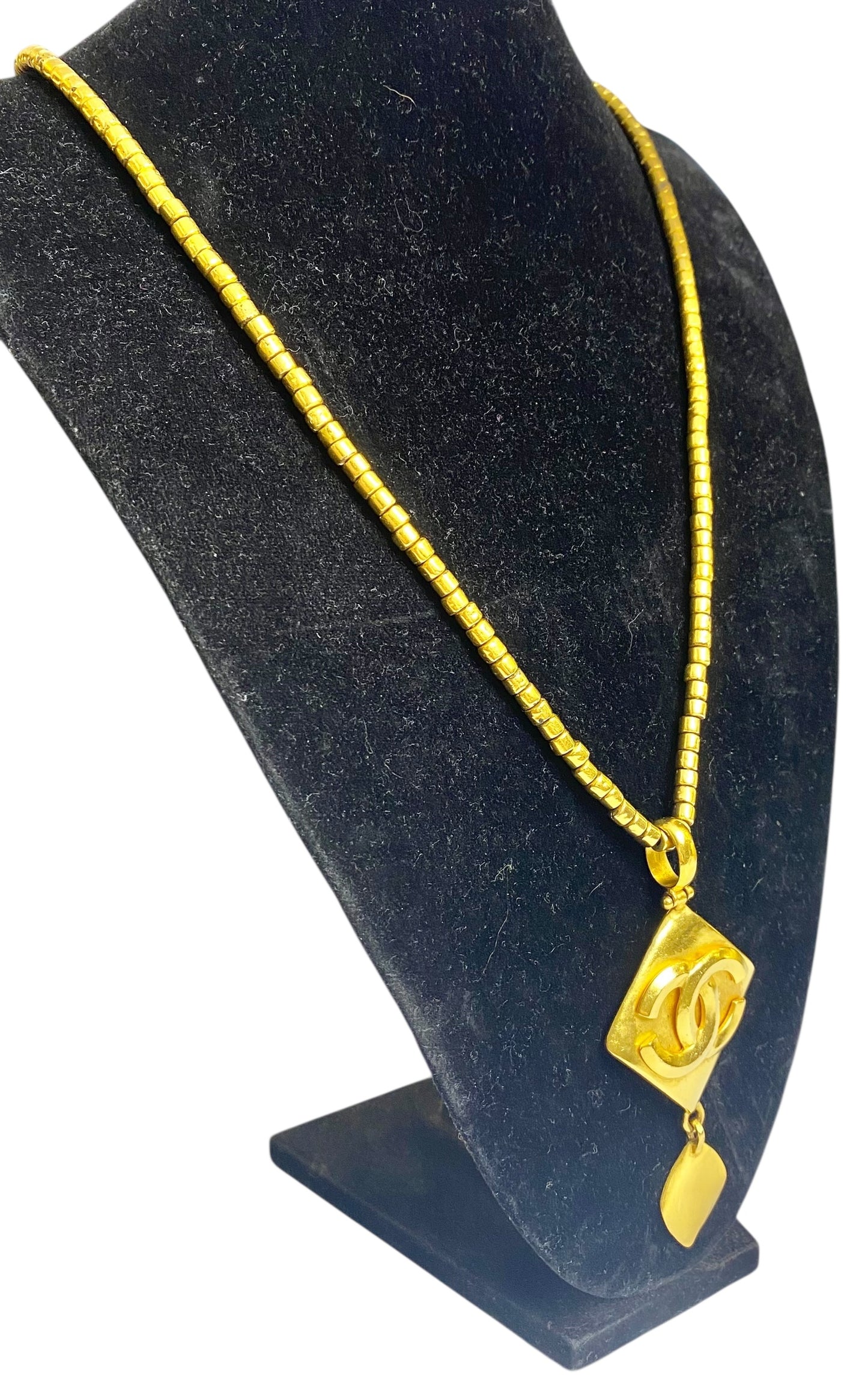 Rare Chanel Vintage 96P Long Rhombus Oversized Pendant Necklace 24K Gold Plated